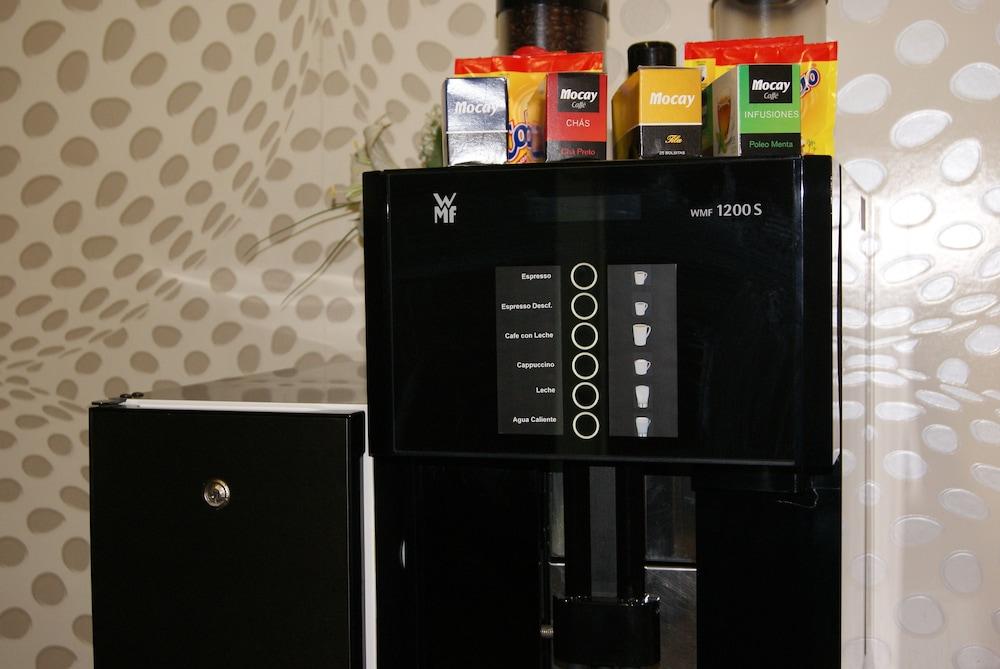 Abba Jazz Hotel Vitoria Экстерьер фото
