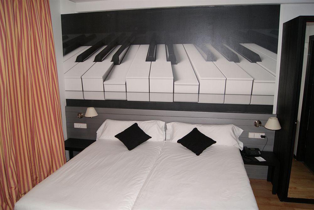 Abba Jazz Hotel Vitoria Экстерьер фото
